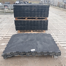 106 stk. brugte gummimåtter 20 mm. 170x125 cm. G89